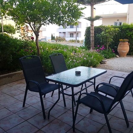 Roula Apartments Palaiochora Dış mekan fotoğraf